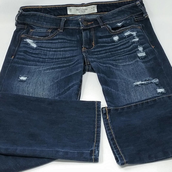 Abercrombie & Fitch Denim - Abercrombie & Fitch Distressed Jeans. Size: 2R